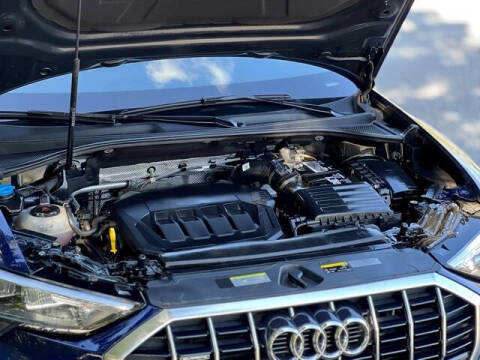 2021 Audi Q3 quattro Premium 40 TFSI