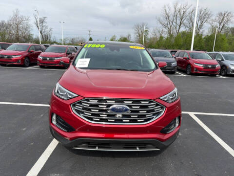 2020 Ford Edge Titanium