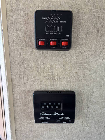 2018 Starcraft RV Comet 17RB