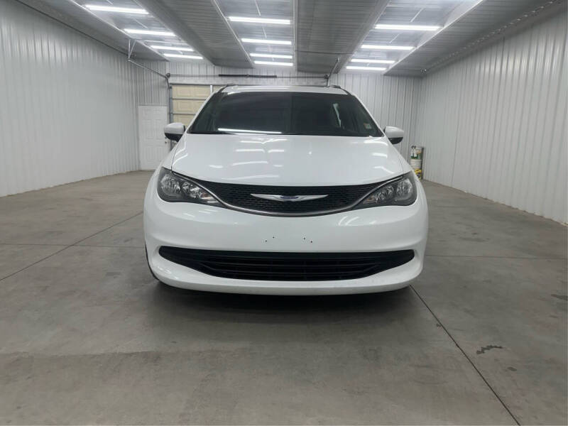 2020 Chrysler Voyager LXi