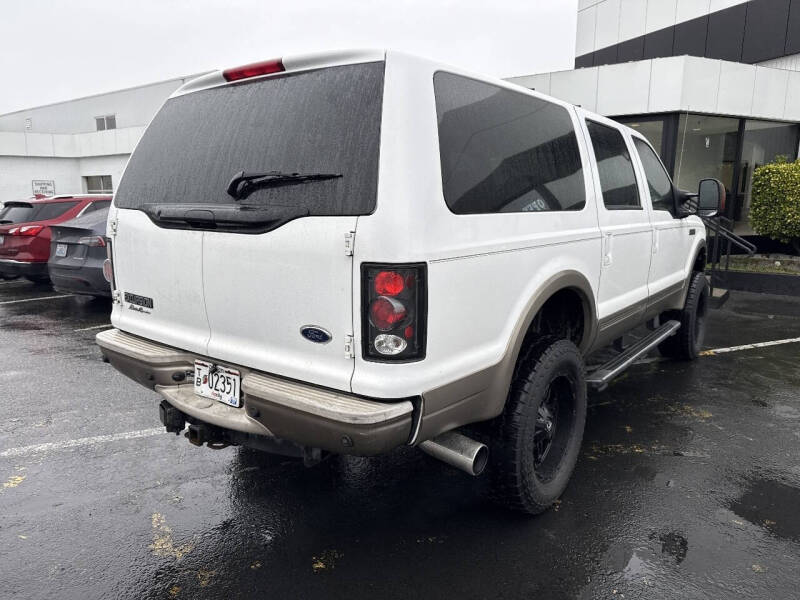 2005 Ford Excursion Eddie Bauer