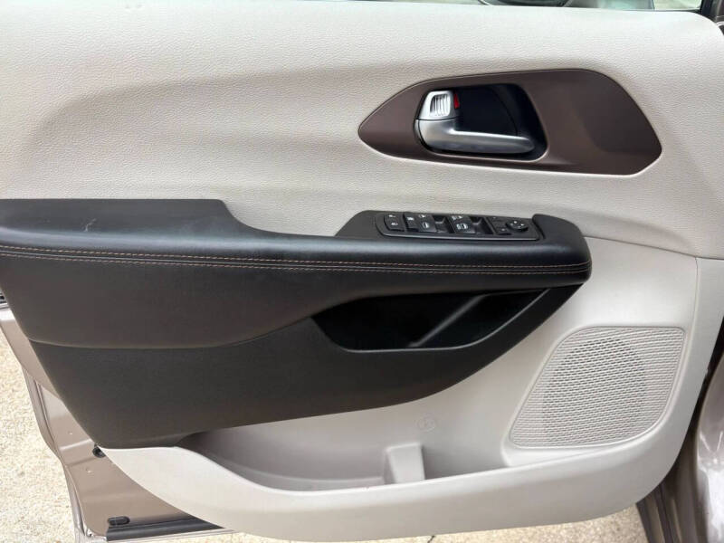 2018 Chrysler Pacifica Touring Plus