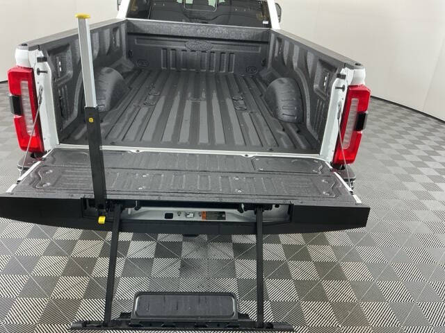 2025 Ford F-450 Super Duty King Ranch