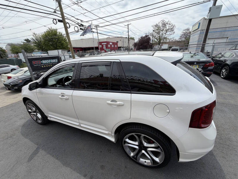 2013 Ford Edge Sport