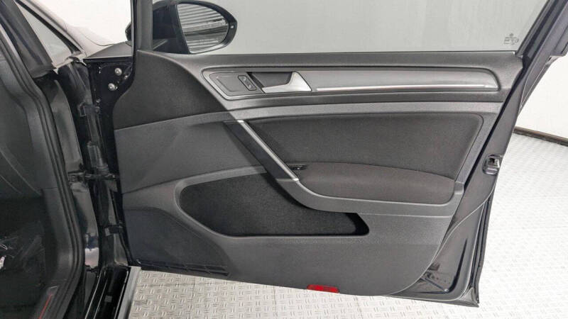 2019 Volkswagen Golf GTI Rabbit Edition