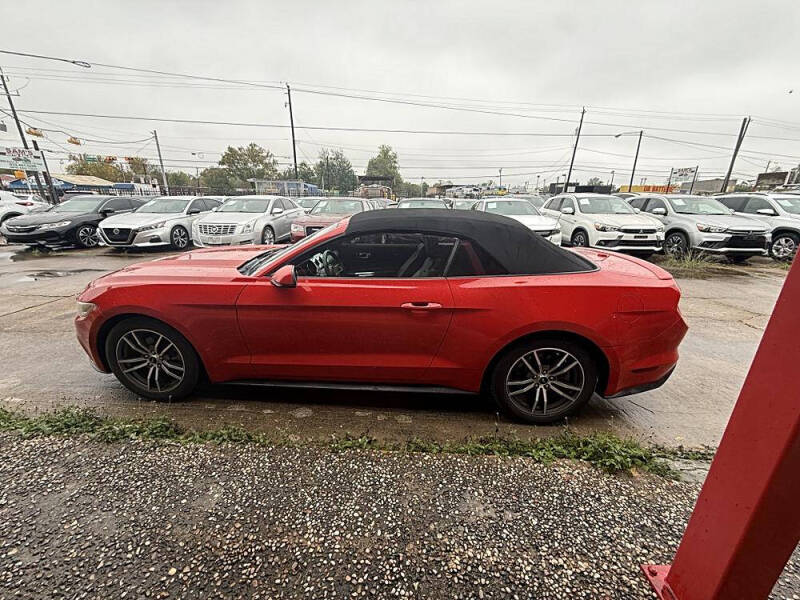 2017 Ford Mustang EcoBoost Premium