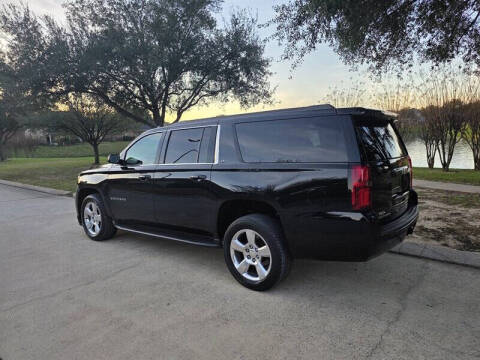 2015 Chevrolet Suburban LT