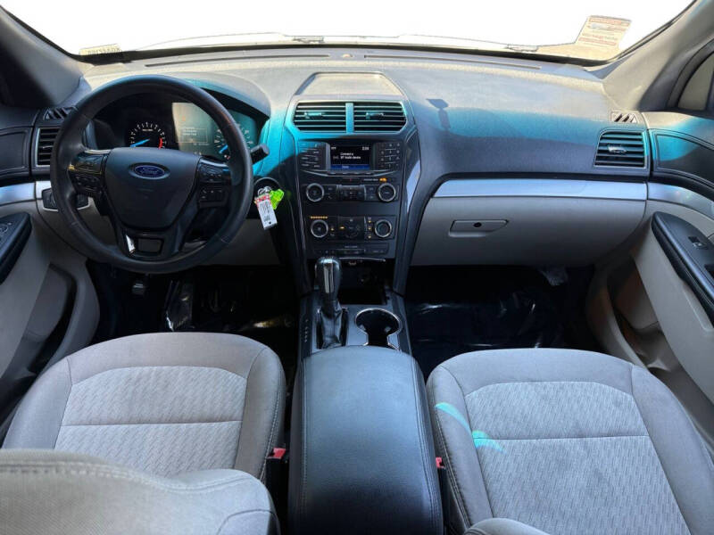 2019 Ford Explorer