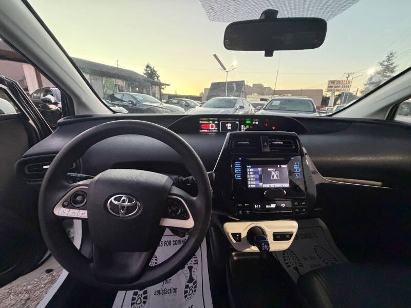 2016 Toyota Prius Two