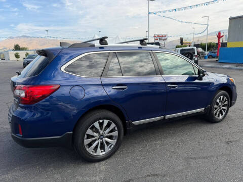 2017 Subaru Outback 2.5i Touring