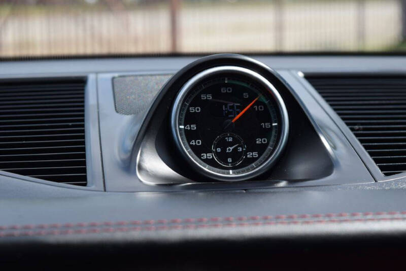 2015 Porsche Macan Turbo