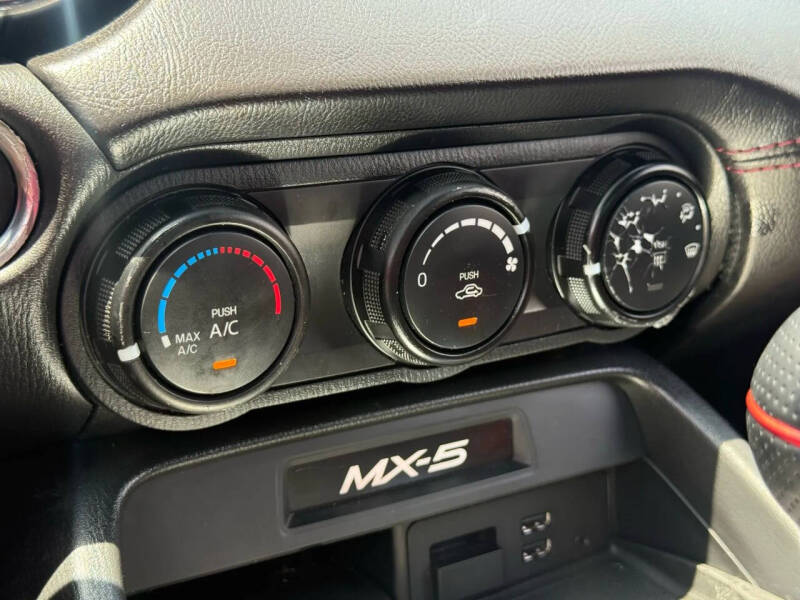 2016 Mazda MX-5 Miata Club