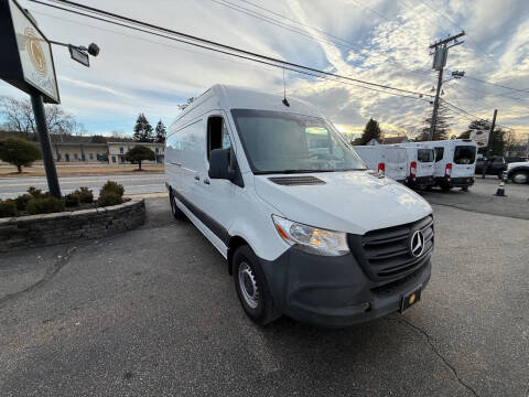 2022 Mercedes-Benz Sprinter 2500