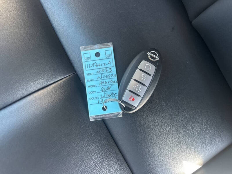 2023 Nissan Murano SV