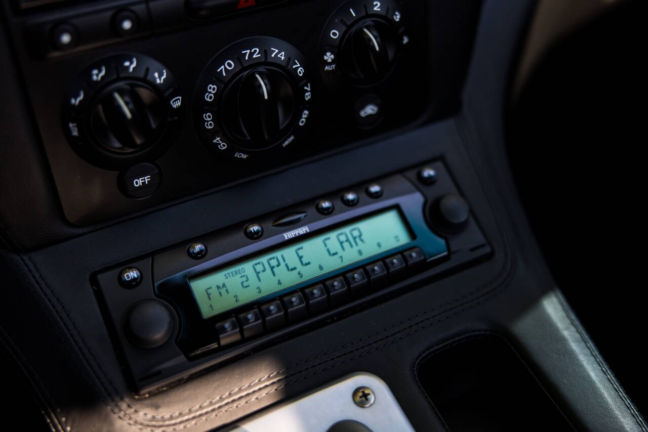 2003 Ferrari 575M 32