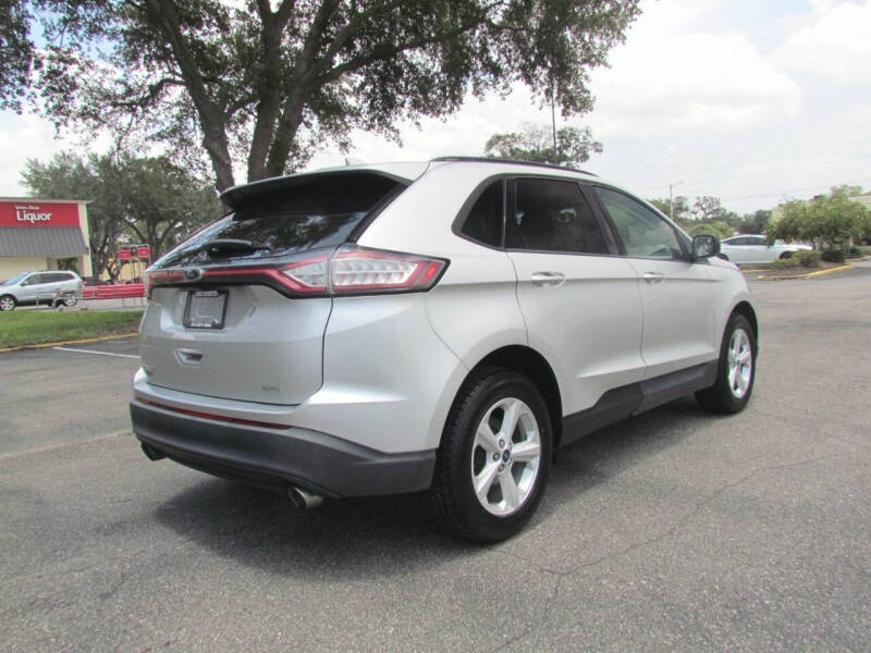 2018 Ford Edge SE