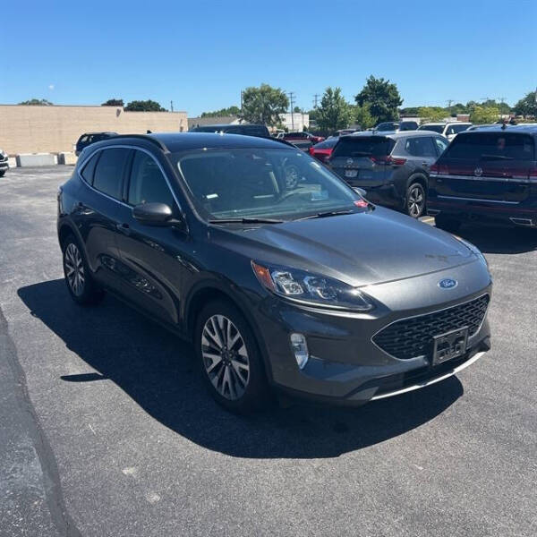 2020 Ford Escape Titanium