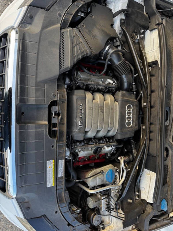 2012 Audi Q5 3.2 quattro Premium Plus