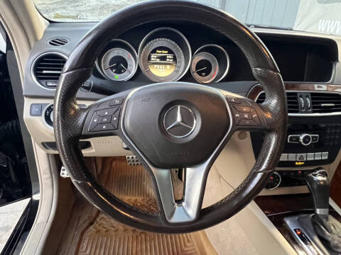 2012 Mercedes-Benz C-Class C 300 Luxury 4MATIC