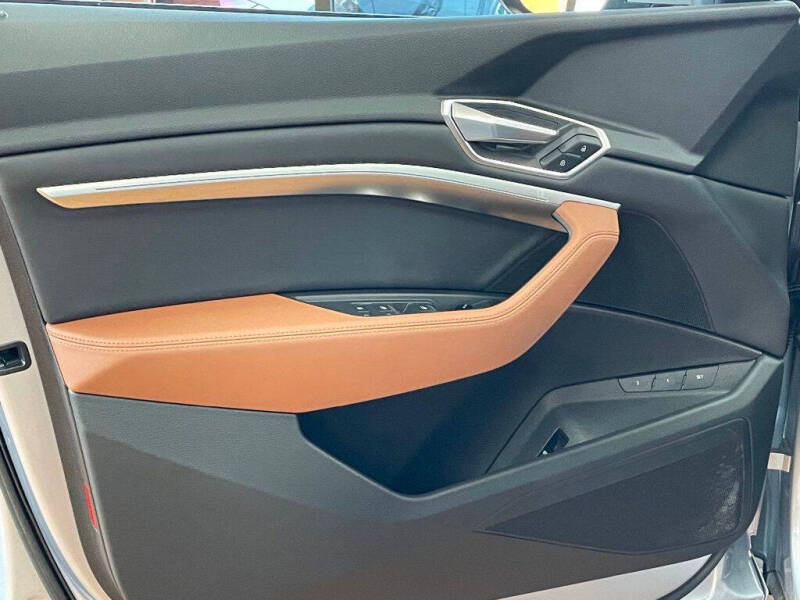 2022 Audi e-tron Sportback quattro Premium S line