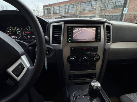 2010 Jeep Grand Cherokee Laredo