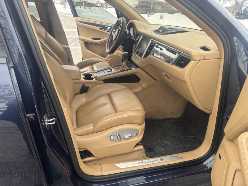 2015 Porsche Macan S