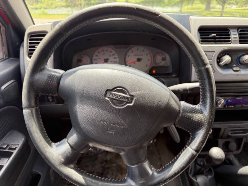 2001 Nissan Frontier SC