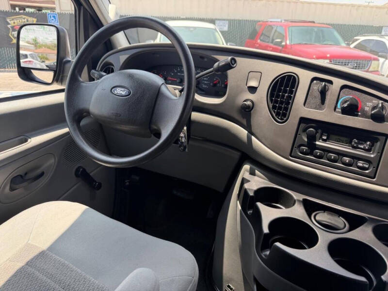 2006 Ford E-Series E-150