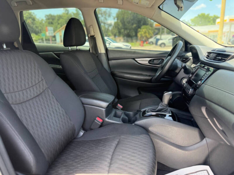 2019 Nissan Rogue S