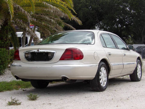 2002 Lincoln Continental