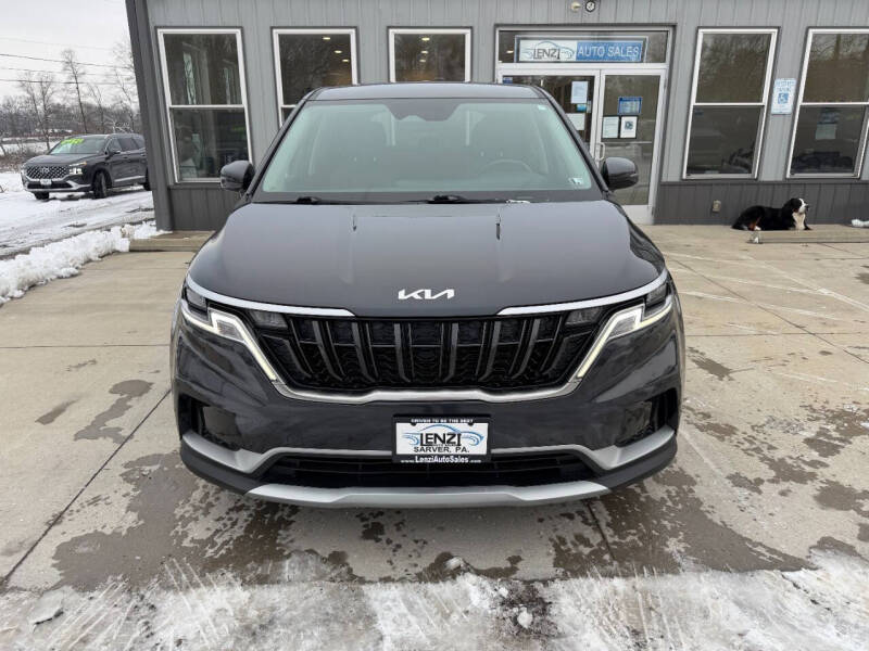 2024 Kia Carnival LX