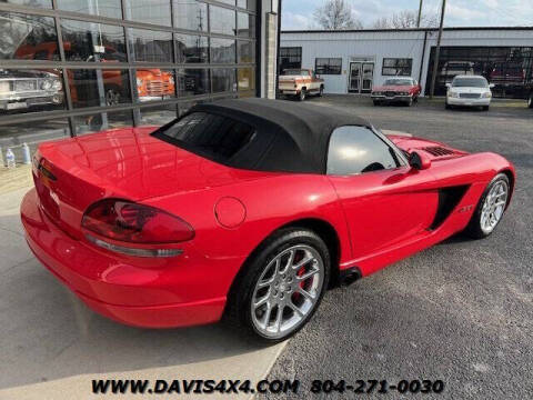 2004 Dodge Viper SRT-10