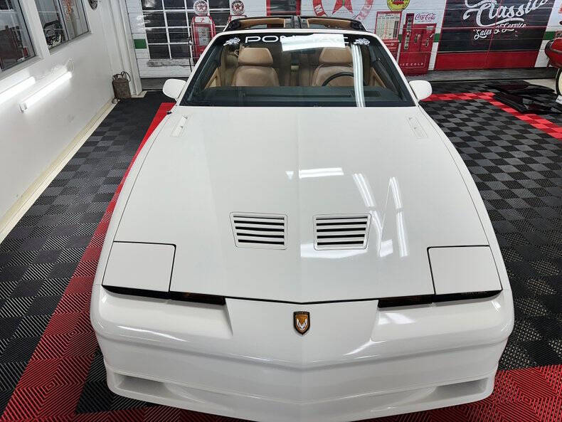 1989 Pontiac Firebird Trans Am GTA