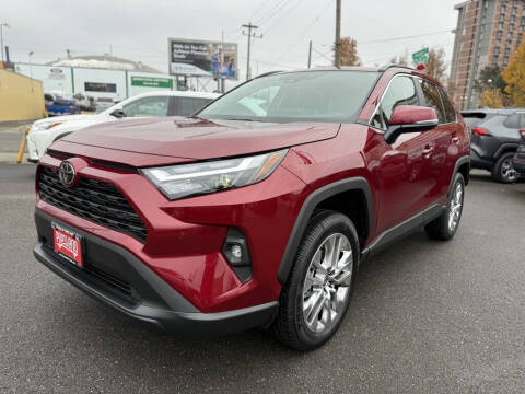2025 Toyota RAV4 XLE Premium