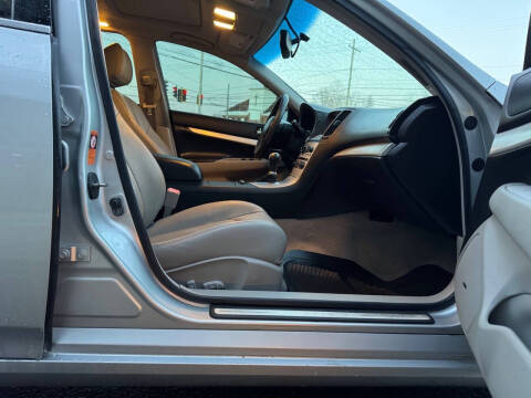 2009 Infiniti G37 Sedan x