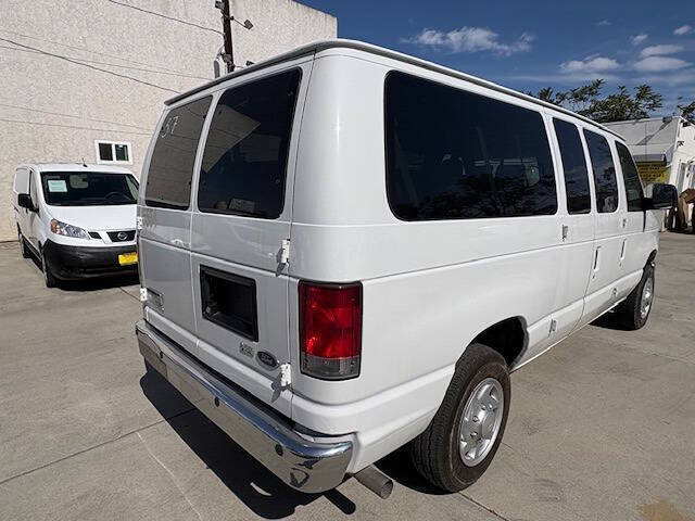 2014 Ford E-Series E-350 SD XLT