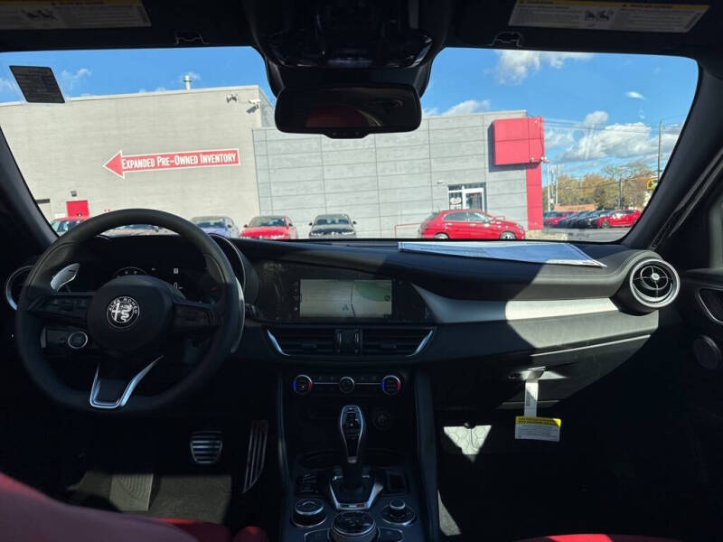 2025 Alfa Romeo Giulia