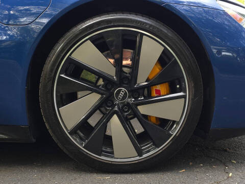 2022 Audi RS e-tron GT quattro