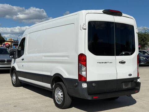 2020 Ford Transit 250