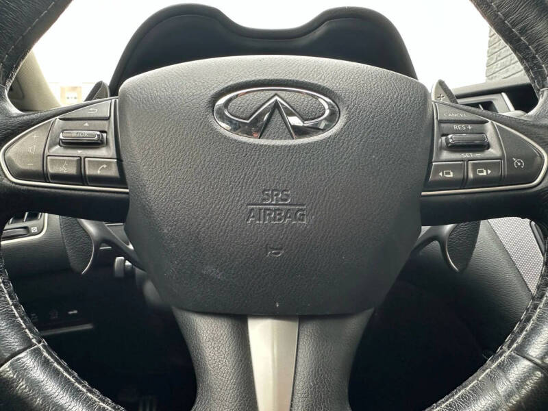 2017 Infiniti Q50 2.0T Sport