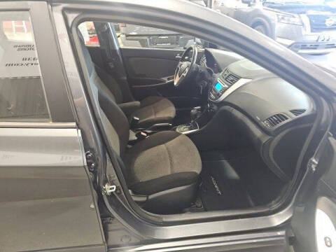 2013 Hyundai Accent GS