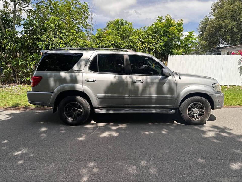 2003 Toyota Sequoia Limited