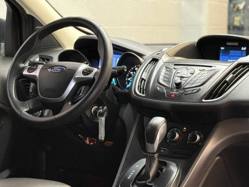 2014 Ford Escape S