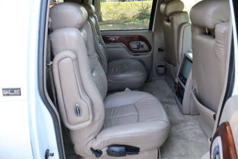 1999 GMC Suburban