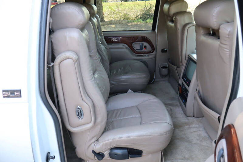 1999 GMC Suburban