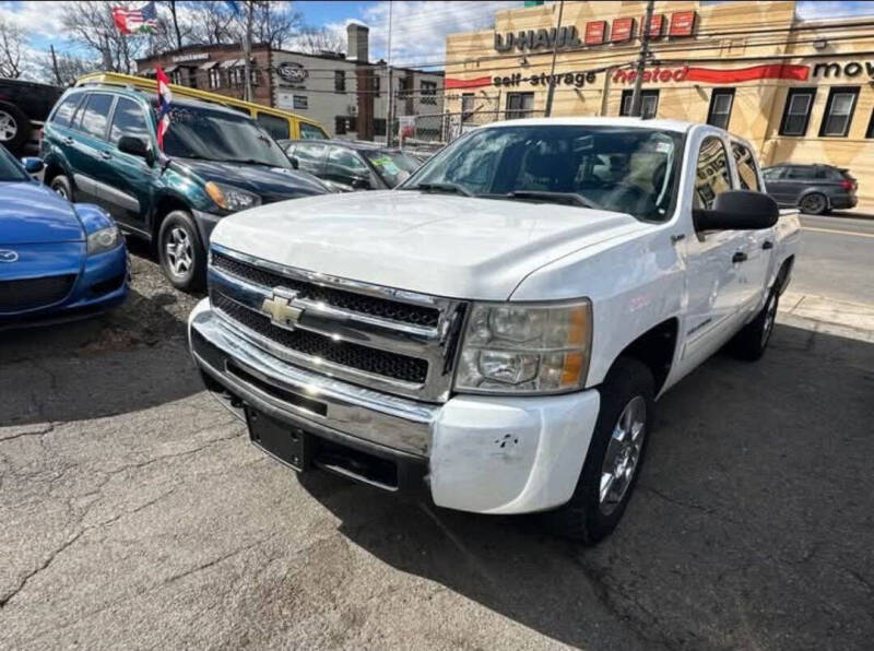 2010 Chevrolet Silverado 1500 Hybrid for sale at White River Auto Sales in New Rochelle NY