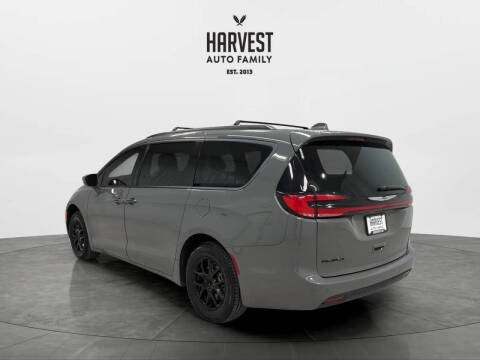 2021 Chrysler Pacifica Touring L