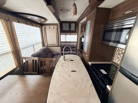2016 Grand Design RV Solitude