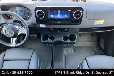 2025 Mercedes-Benz Sprinter