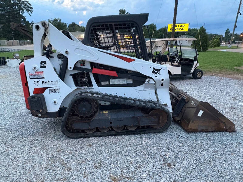 2019 Bobcat T595